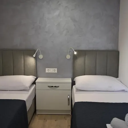 Kamp alanı Mobile Peljesac, Camp Vala Orebić