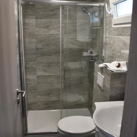 Mobile Peljesac, Camp Vala Campsite